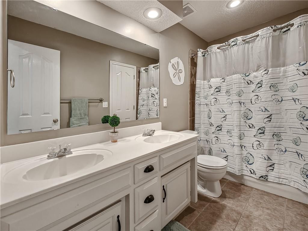 6503 W 150th Street — photo 23