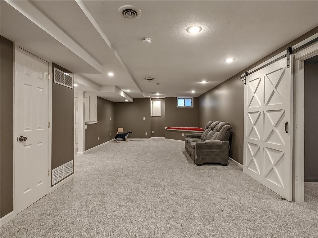 6503 W 150th Street — photo 29