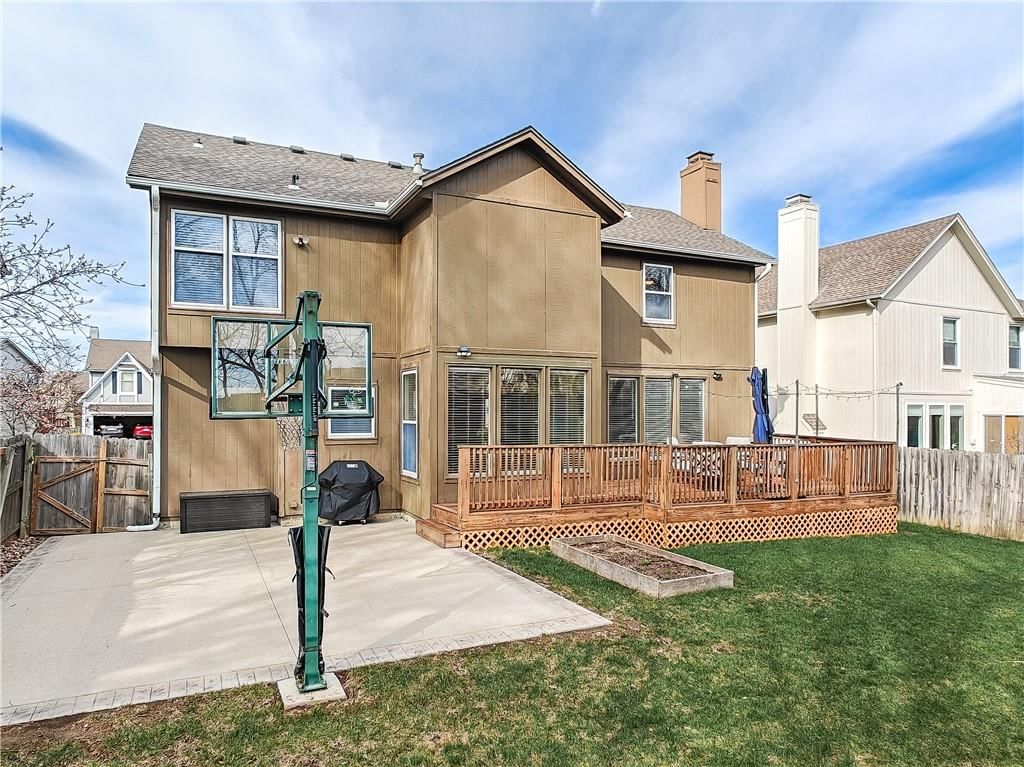6503 W 150th Street — photo 32