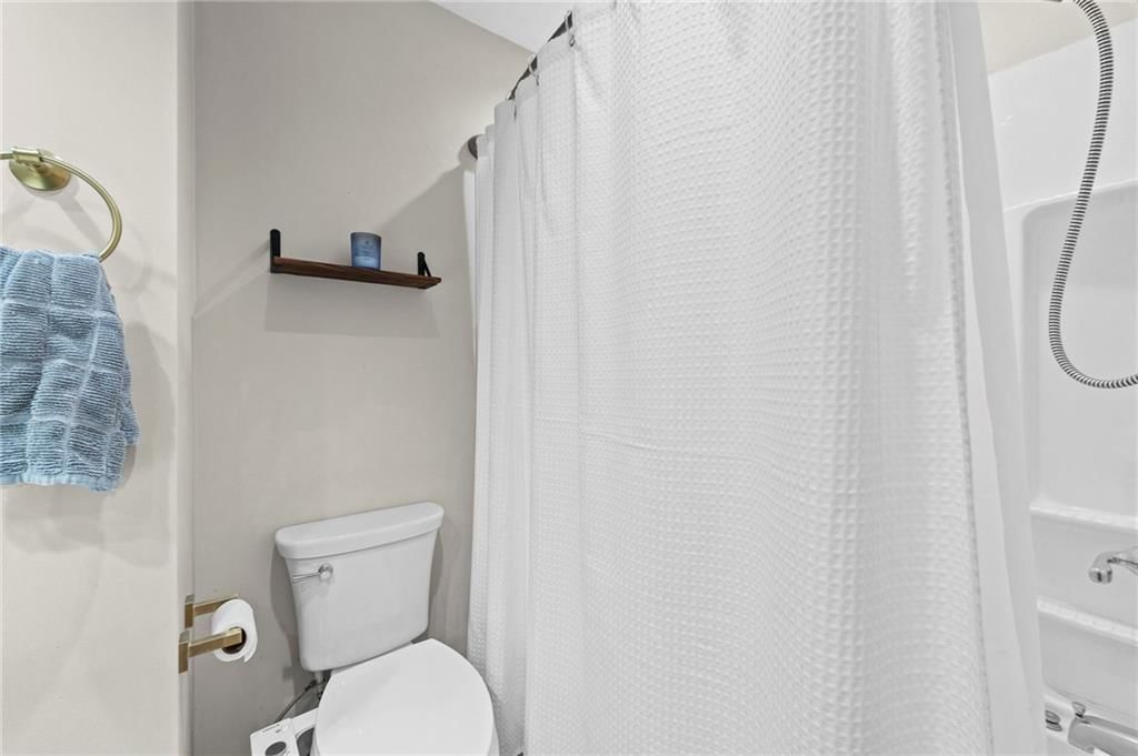 9005 Grandview Drive — photo 20