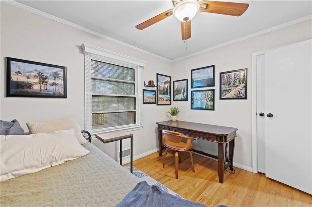 9005 Grandview Drive — photo 22