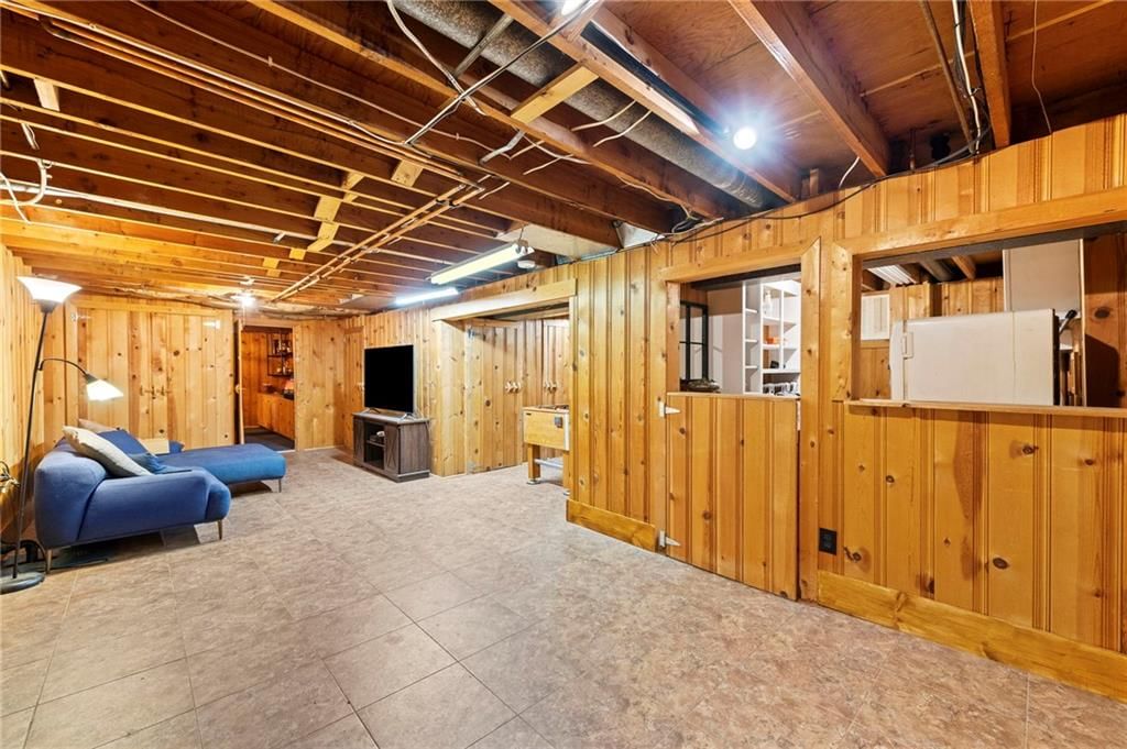 9005 Grandview Drive — photo 25