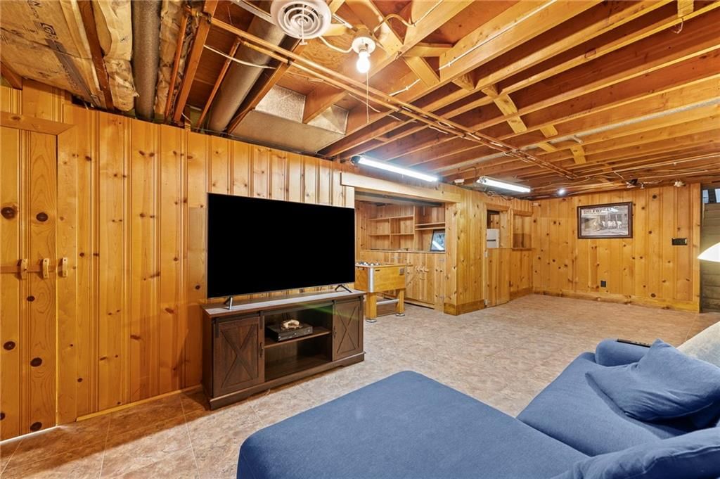 9005 Grandview Drive — photo 26