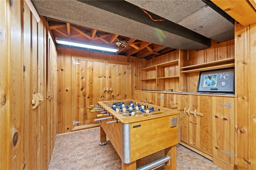 9005 Grandview Drive — photo 28