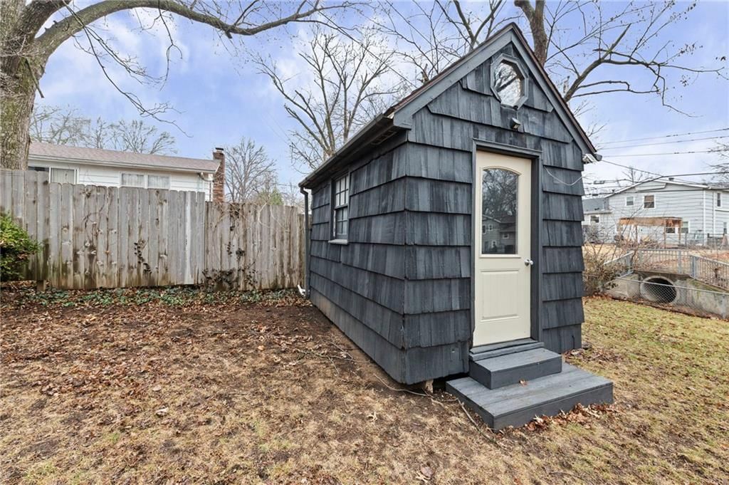 9005 Grandview Drive — photo 35