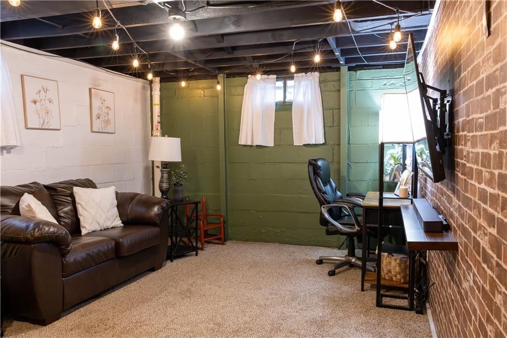 7708 W 63 Terrace — photo 18