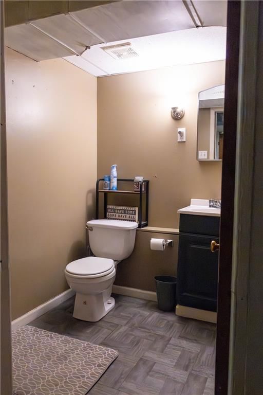 7708 W 63 Terrace — photo 20