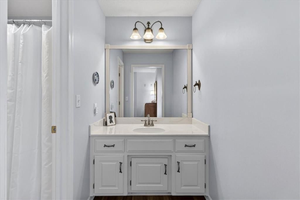 14900 Hayes Street — photo 27