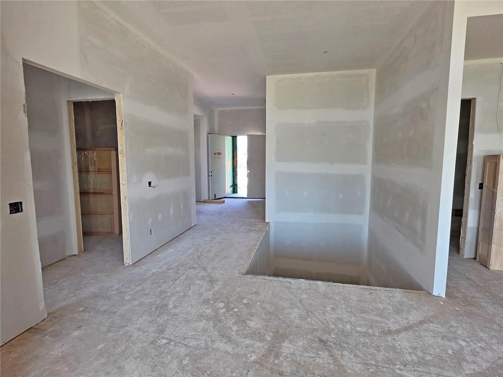 11235 S Gleason Road — photo 3