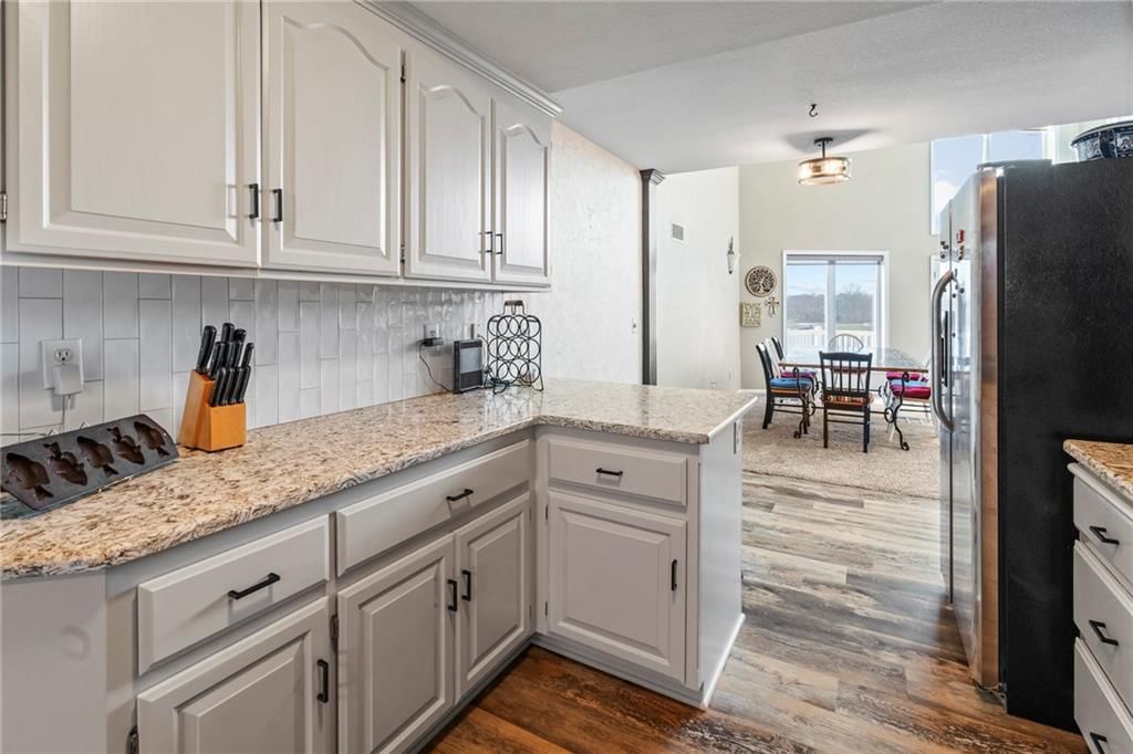606 Lake Viking Terrace — photo 32