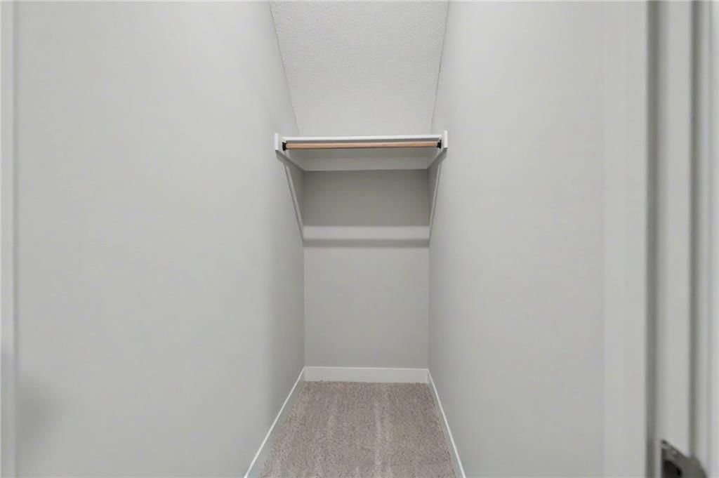 1232 Walnut Street — photo 12
