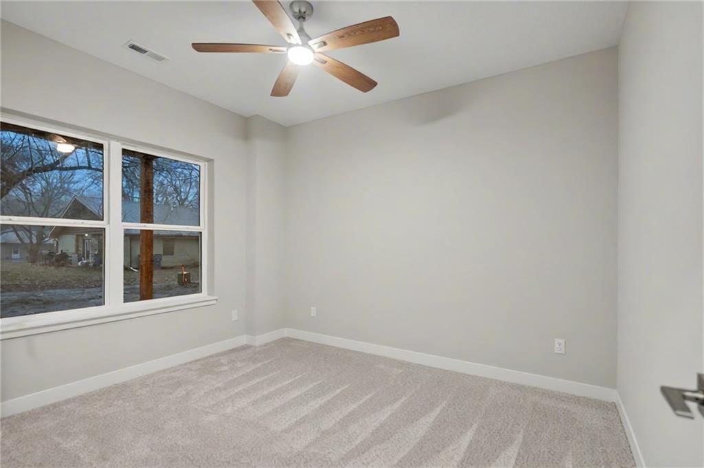 1232 Walnut Street — photo 17