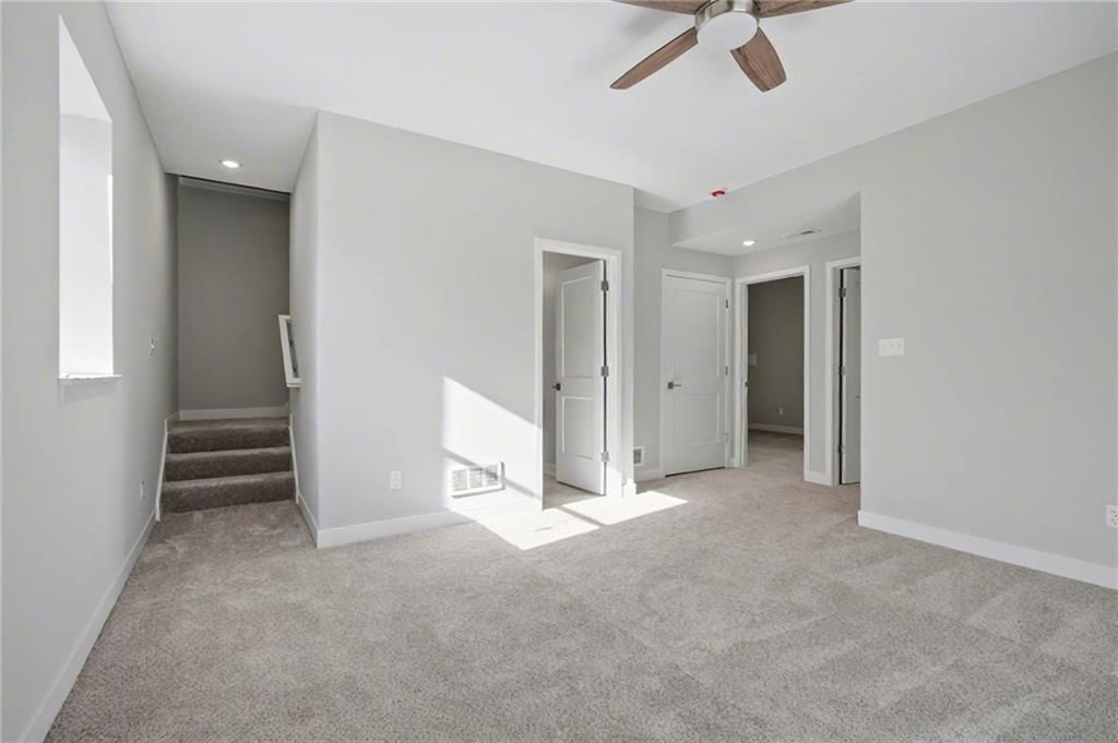 1232 Walnut Street — photo 33