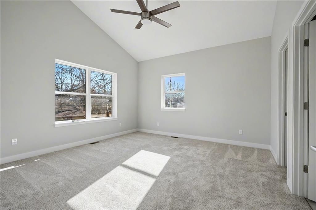 1232 Walnut Street — photo 38