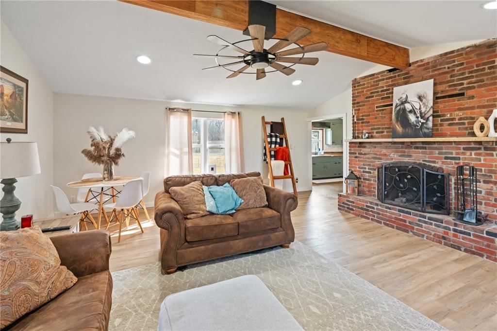4931 NW Caldwell Road — photo 8