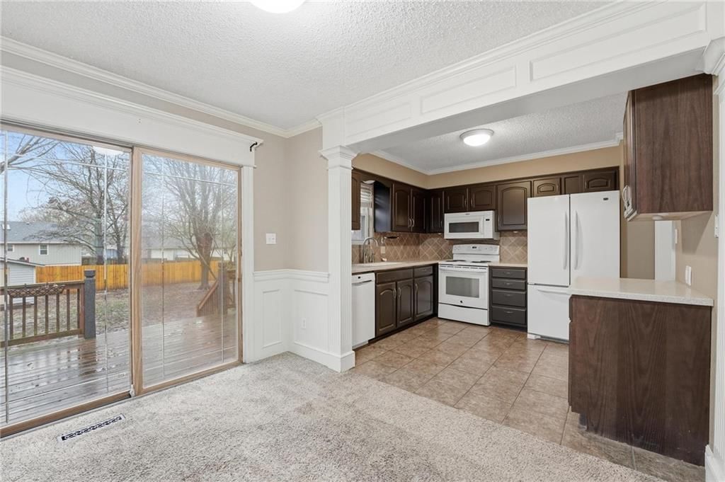 613 Philip Street — photo 8
