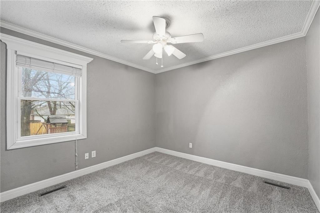 613 Philip Street — photo 19
