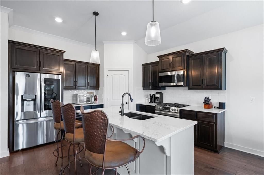 10715 N Fisk Avenue — photo 12