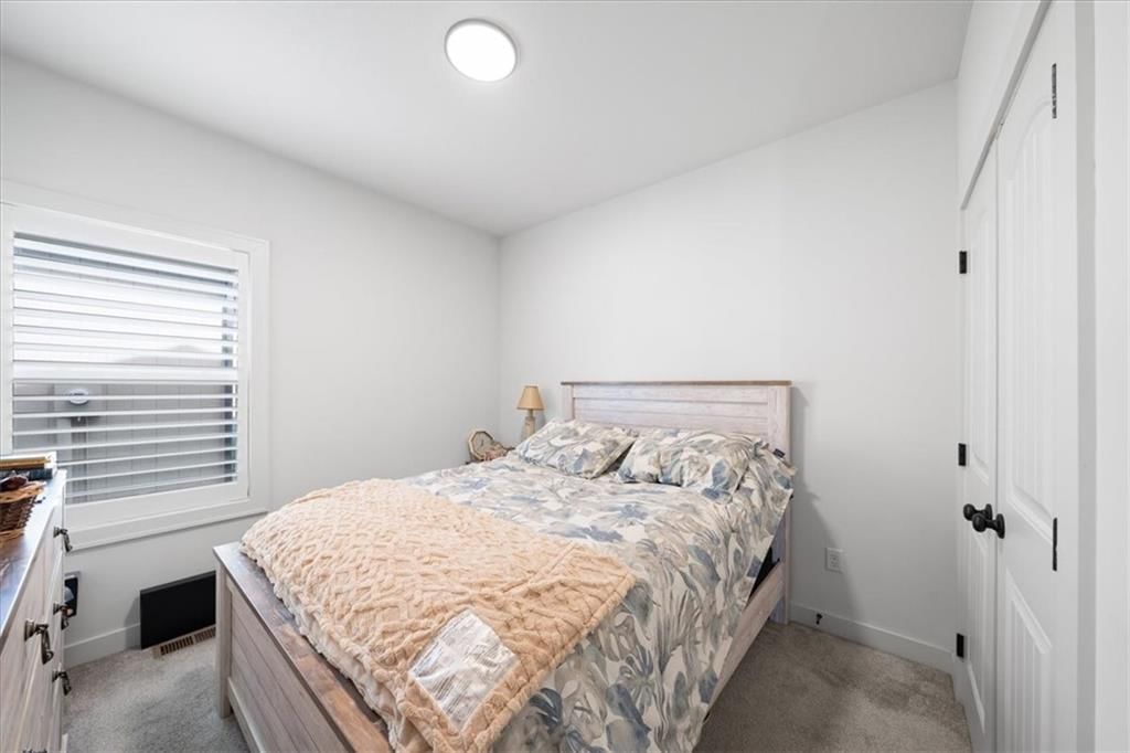 10715 N Fisk Avenue — photo 20