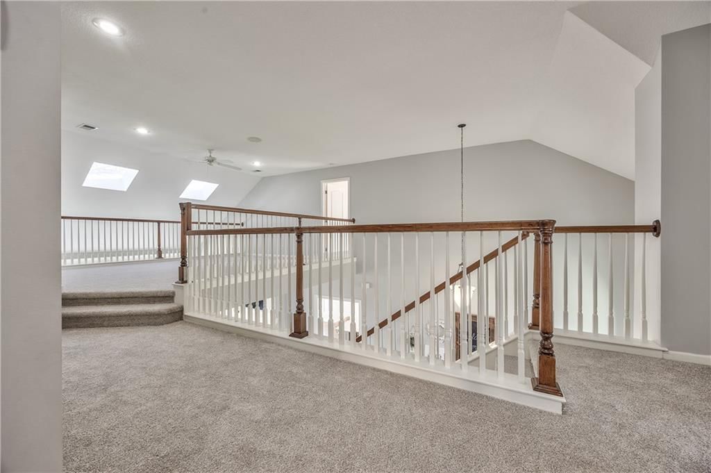 2844 W 143RD Terrace — photo 16