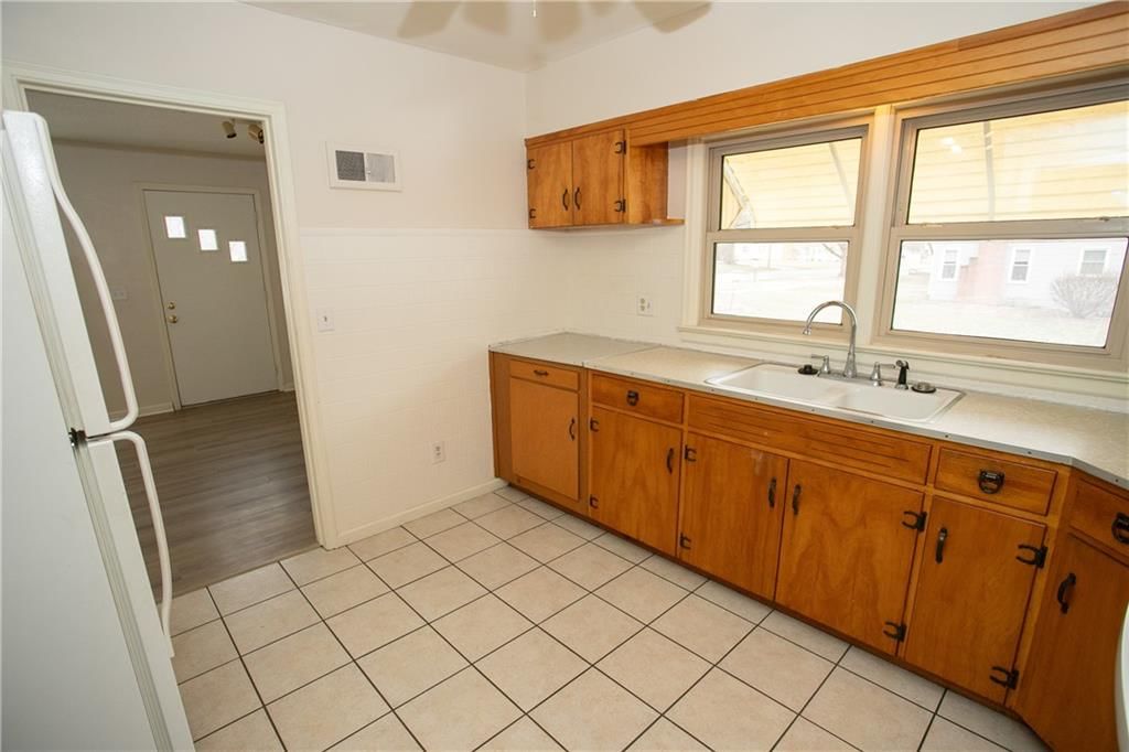 501 Spruce Street — photo 8