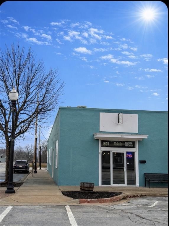 501 Main Street — photo 2