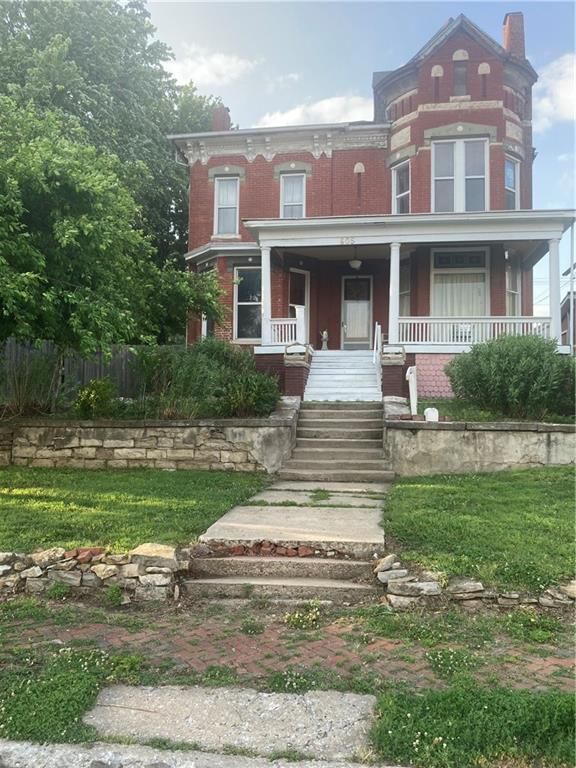 605 Atchison Street, Atchison, KS