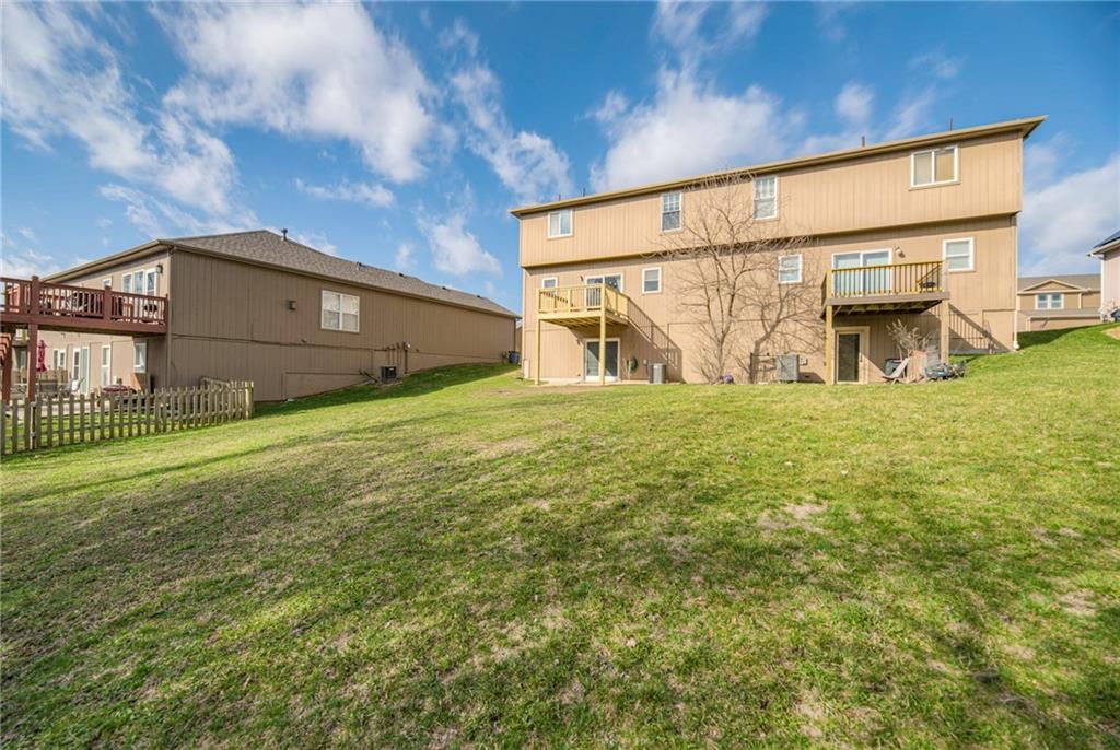 1237 Budd Circle — photo 2