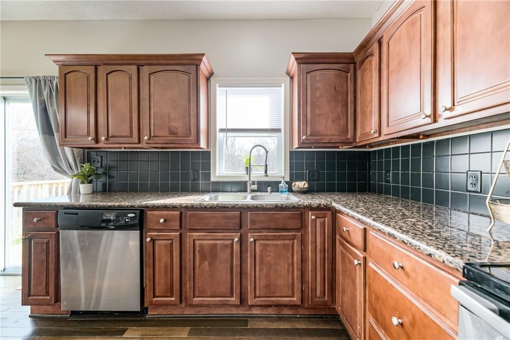 1237 Budd Circle — photo 9