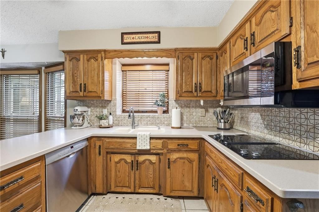 8003 Mullen Road — photo 21