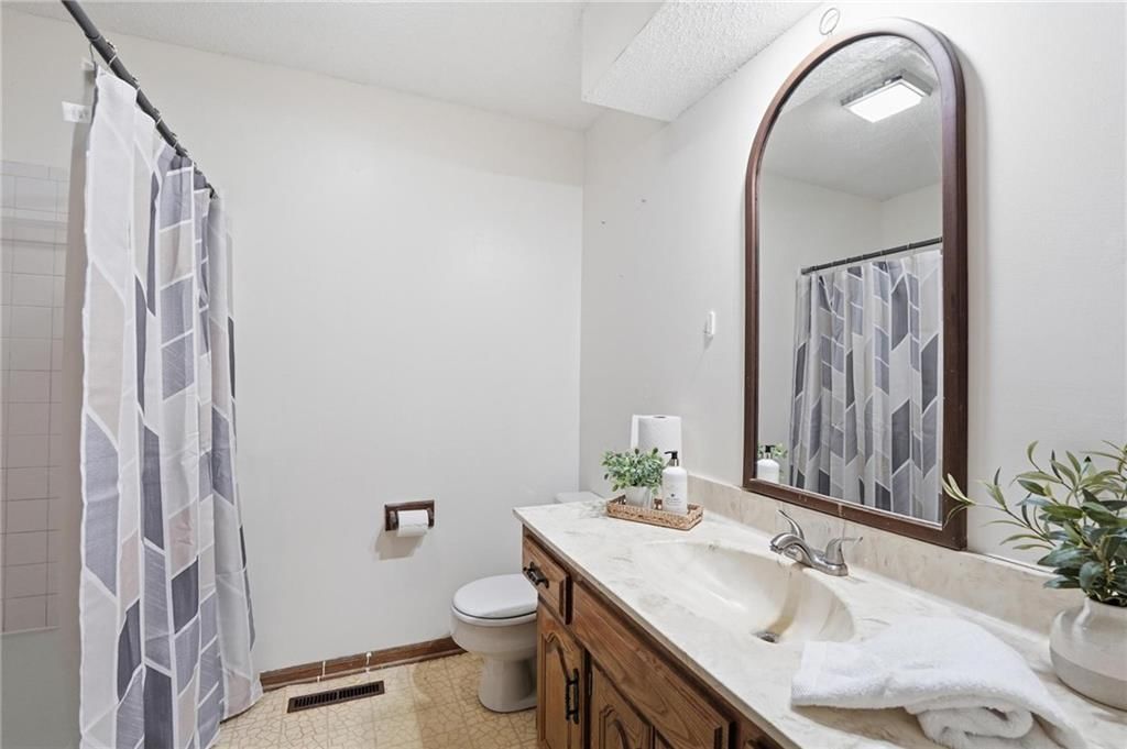 8003 Mullen Road — photo 39
