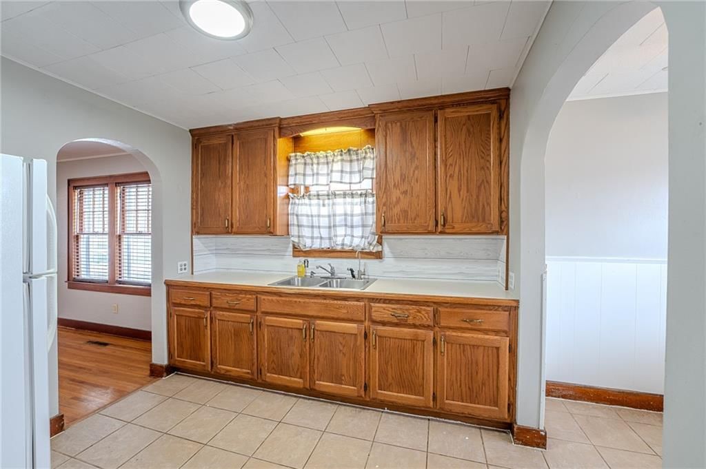718 S Lafayette Avenue — photo 11