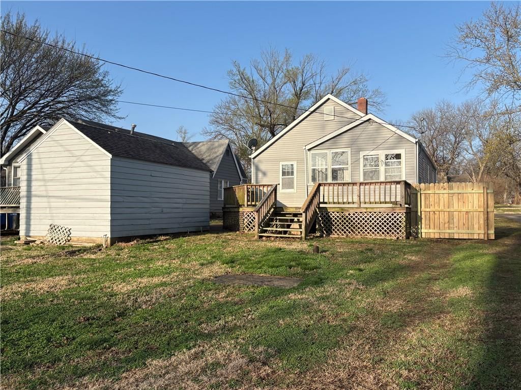 718 S Lafayette Avenue — photo 21