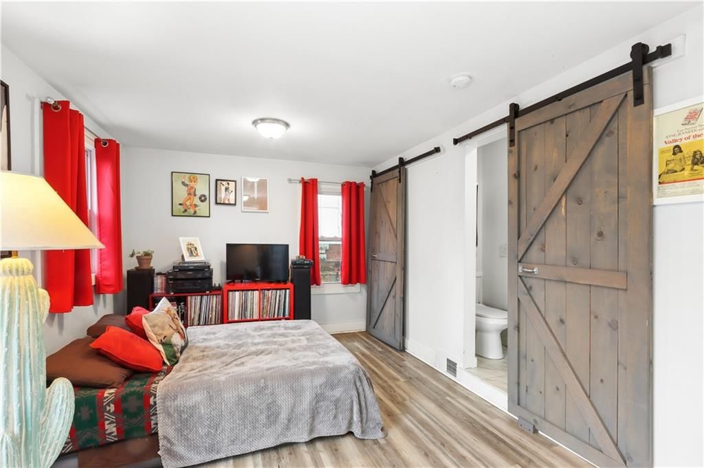 2116 Elma Street — photo 11