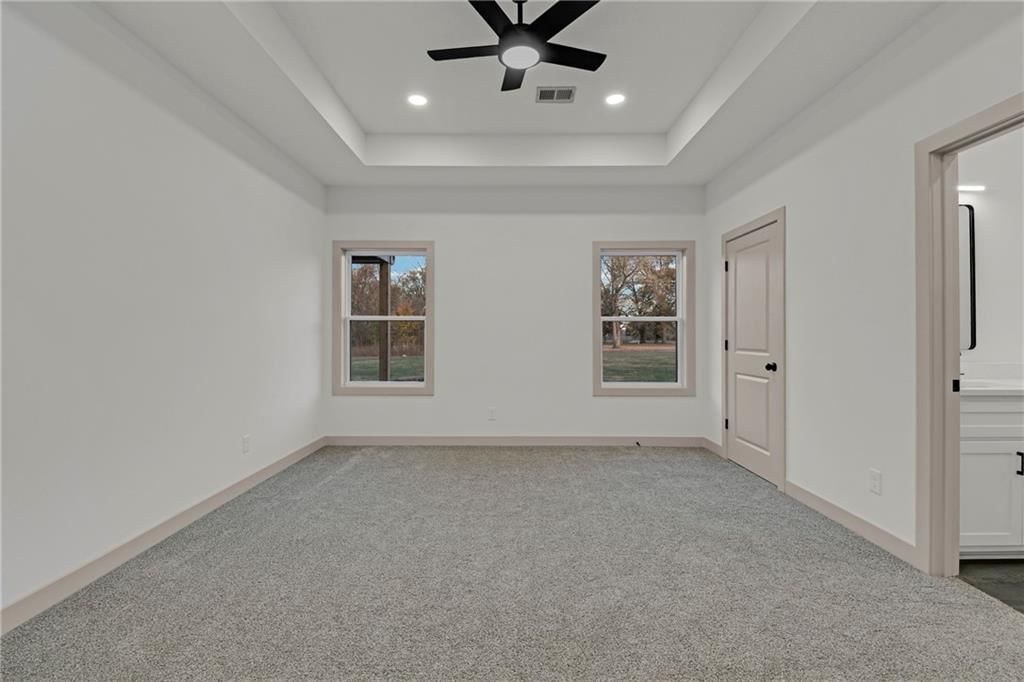 501 East Street — photo 8