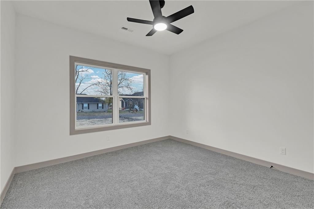 501 East Street — photo 13
