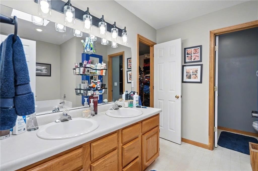 1315 S Red Bud Street — photo 24
