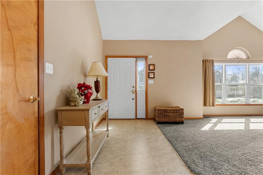 3304 S Cochise Avenue — photo 5