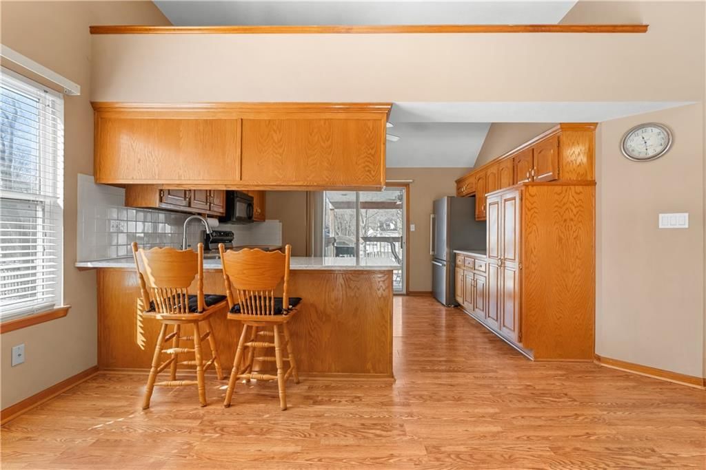 3304 S Cochise Avenue — photo 10