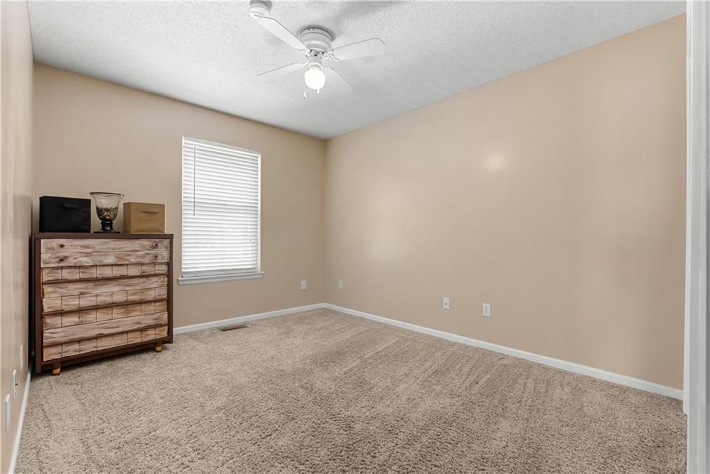 3304 S Cochise Avenue — photo 22