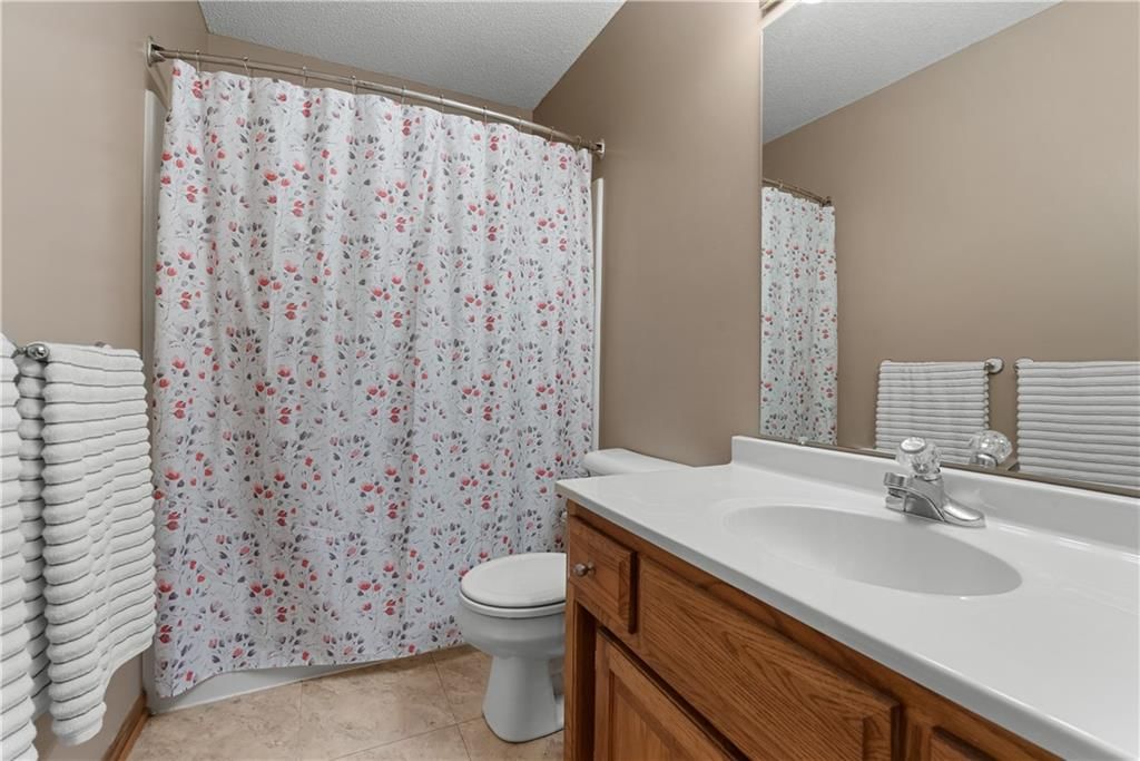 3304 S Cochise Avenue — photo 24