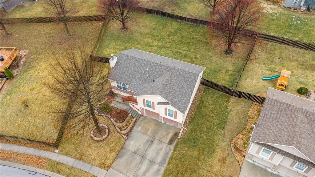 10312 N Cypress Avenue — photo 39