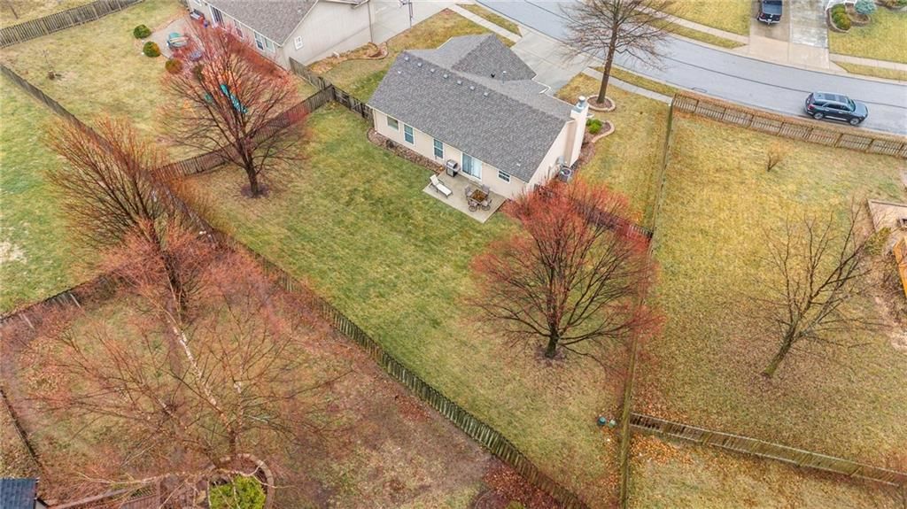 10312 N Cypress Avenue — photo 41