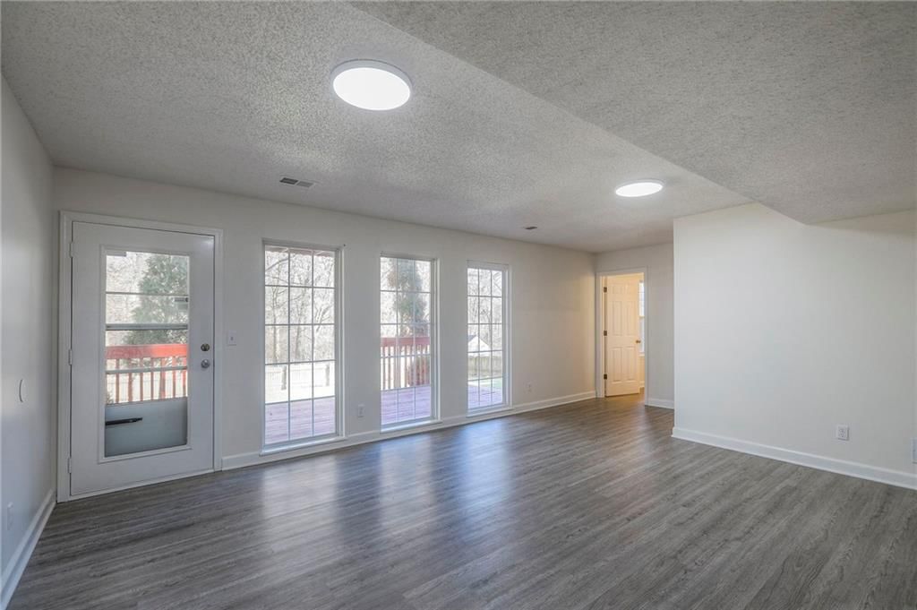 1833 Mourning Dove Drive — photo 32