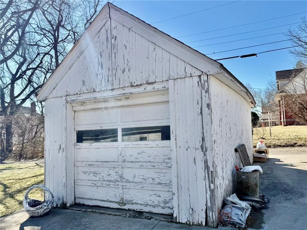 924 W 3rd Street — photo 5