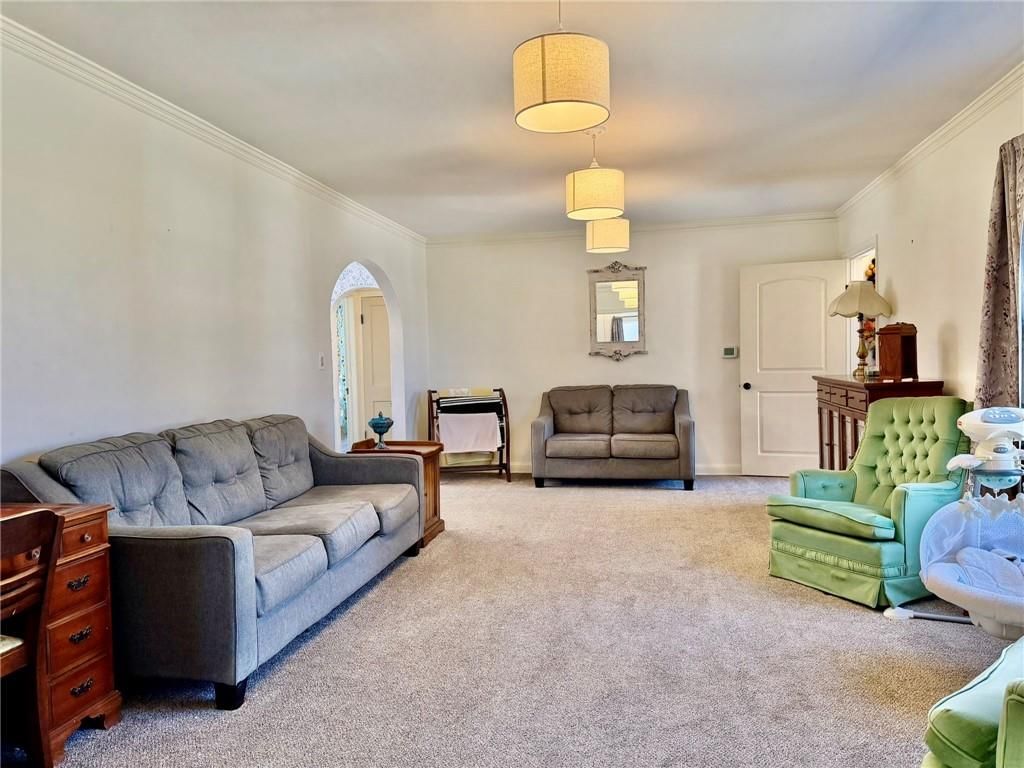 924 W 3rd Street — photo 20