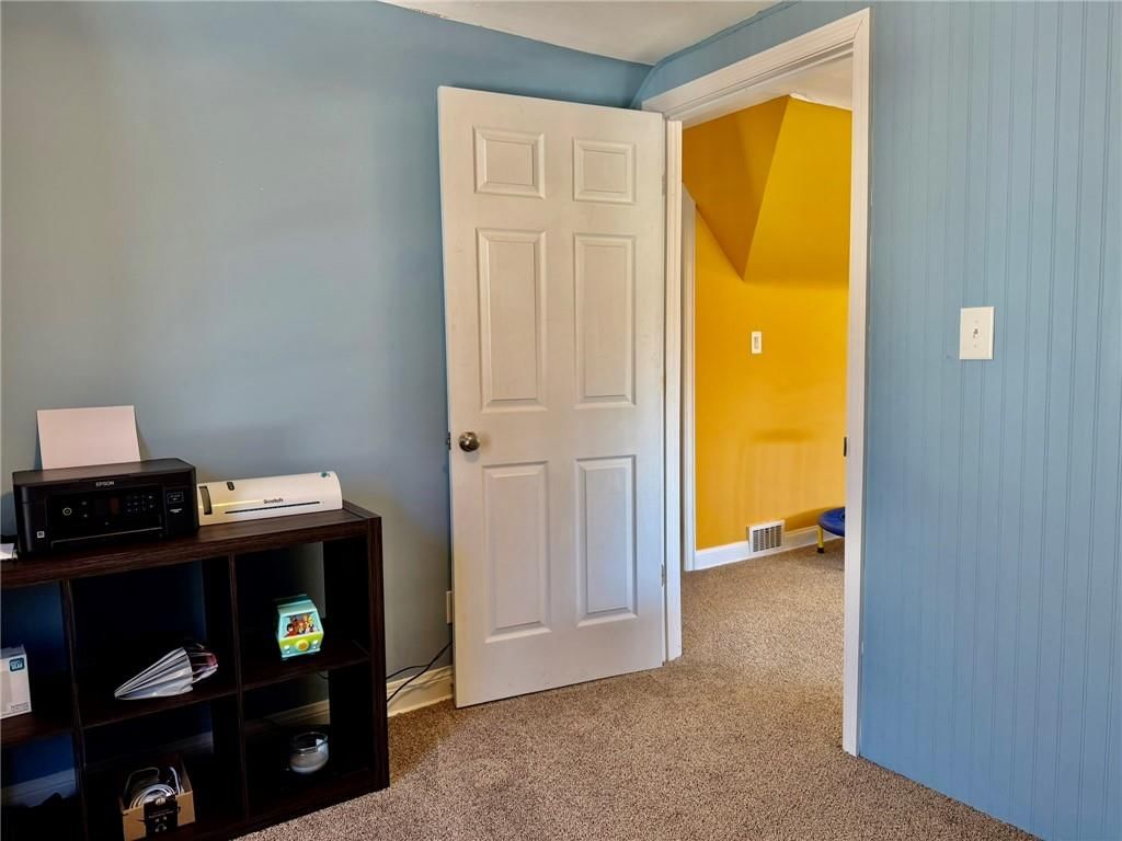 924 W 3rd Street — photo 39