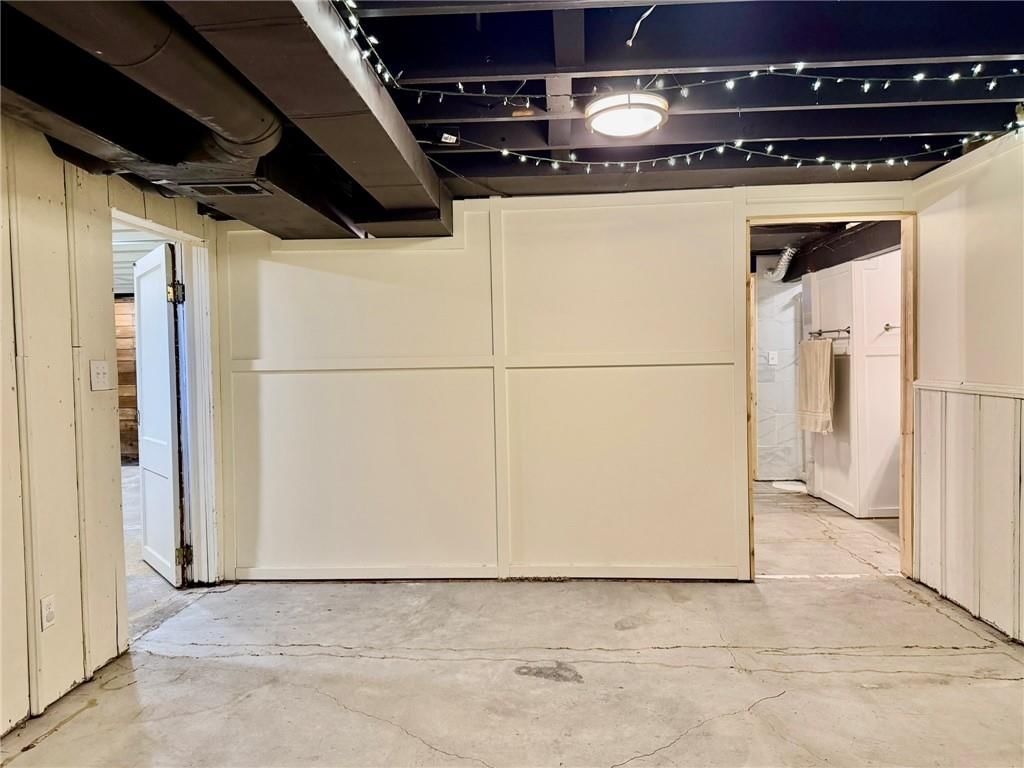 924 W 3rd Street — photo 46