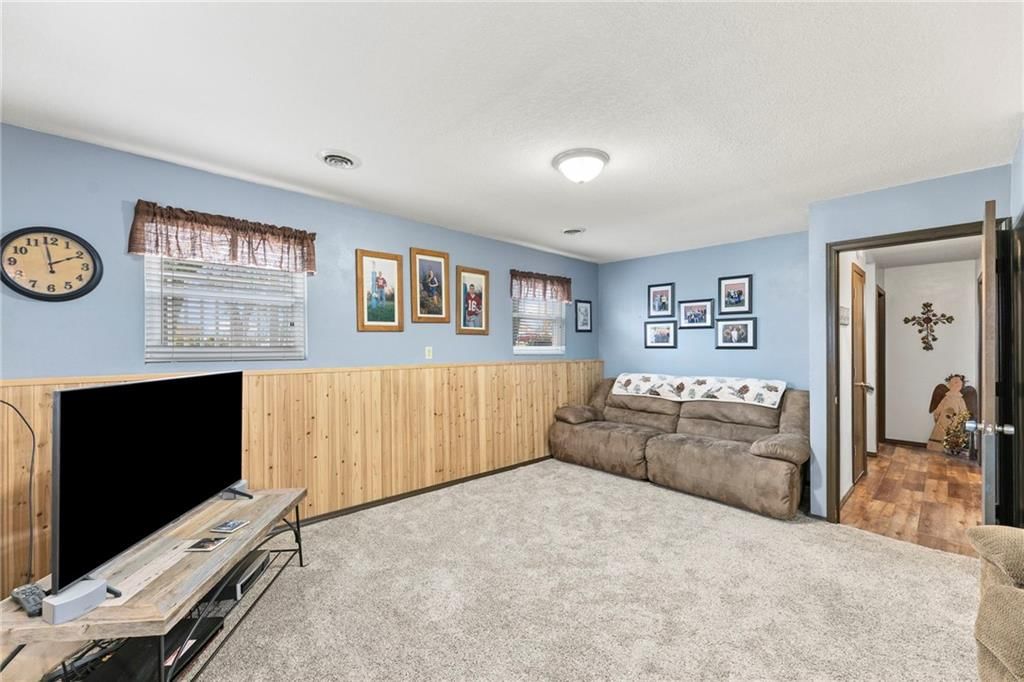 213 Beech Street — photo 24