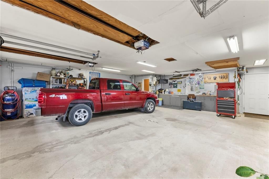 213 Beech Street — photo 33